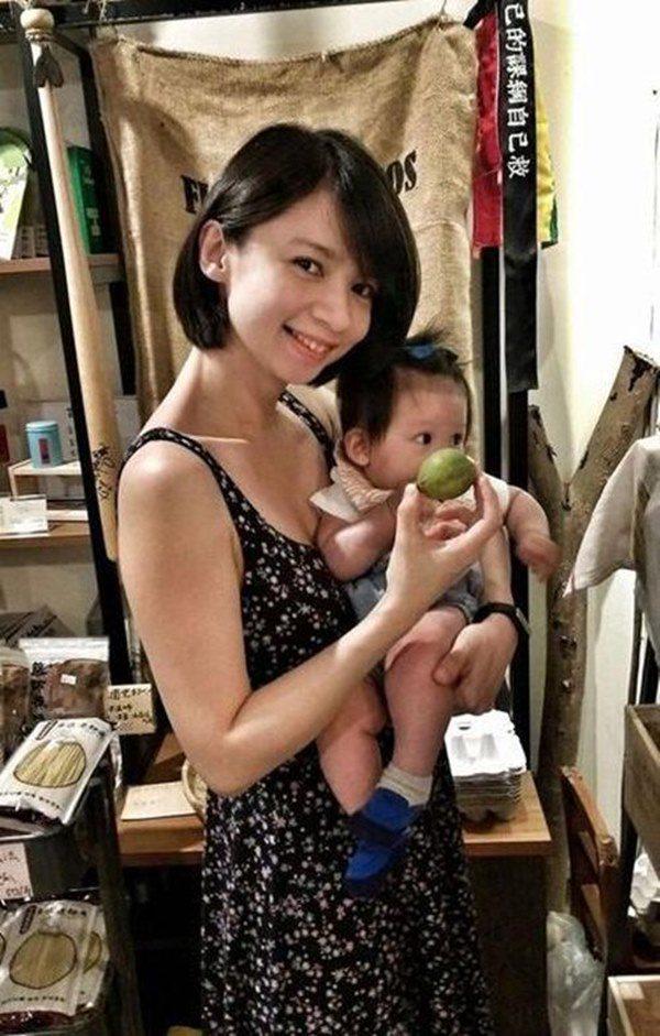 Cô gái hôn 100 trai lạ trên phố, cưới chồng xong phản ứng bất ngờ-5