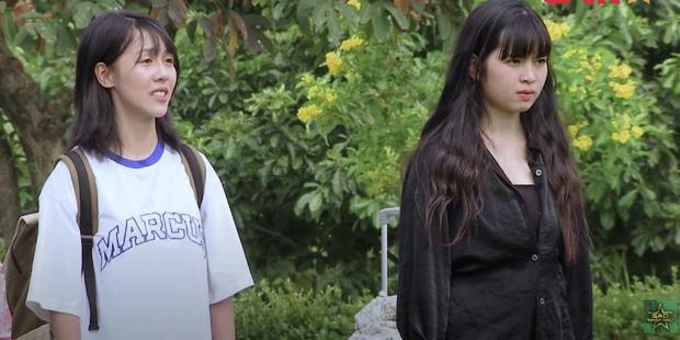 Ảnh phanh áo lộ vòng 1 lấp ló với tham gia Sao Nhập Ngũ của Khánh Vân Mắt Biếc-5