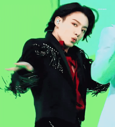 Jungkook BTS gây sốt với trình độ trai hư trai ngoan vai nào cũng xuất sắc-7