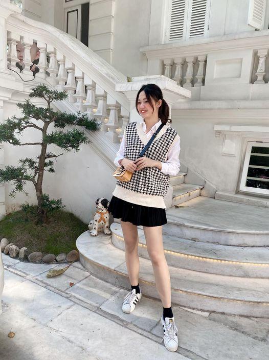 Check-in tại biệt thự, Á hậu Thanh Tú sơ suất để lộ quý tử giấu kín bấy lâu-1