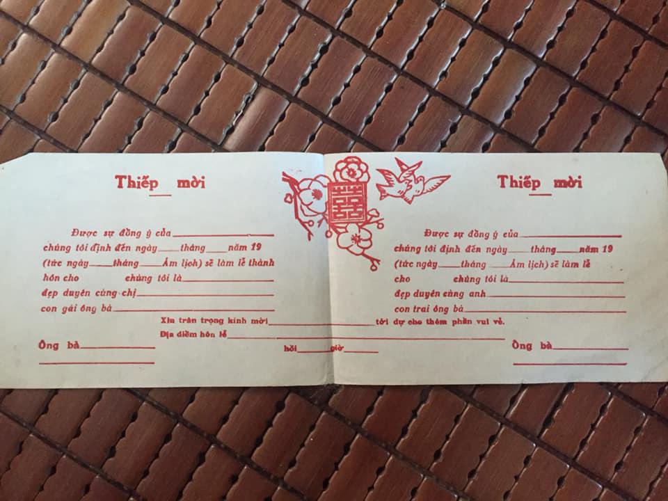 Lục được thiệp cưới thời ông bà những năm trước 1960, dân tình thi nhau khoe như báu vật-3