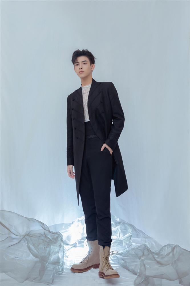 Angela Baby đọ sắc con dâu vua sòng bạc-12