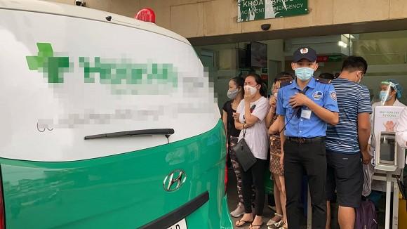 Đưa cố nghệ sĩ Chí Tài về nhà tang lễ, Hoài Linh - Trường Giang đang lo hậu sự-7