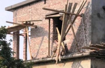 Sập giàn giáo, 3 người chết-1