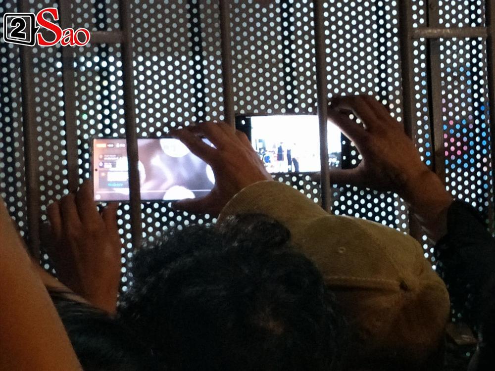 Youtuber livestream phản cảm nơi bảo quản thi thể nghệ sĩ Chí Tài-8