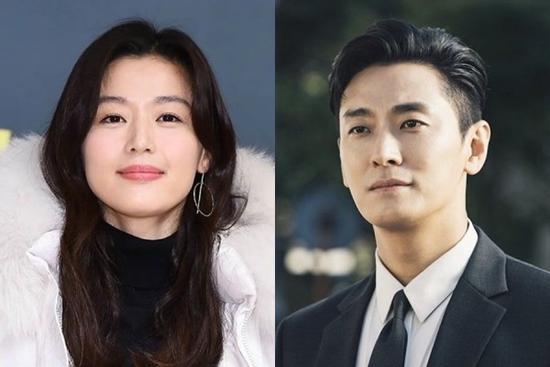 Phim mới của 'mợ chảnh' Jun Ji Hyun và 'thái tử' Joo Ji Hoon đối mặt nguy cơ đắp chiếu vì phải dừng quay