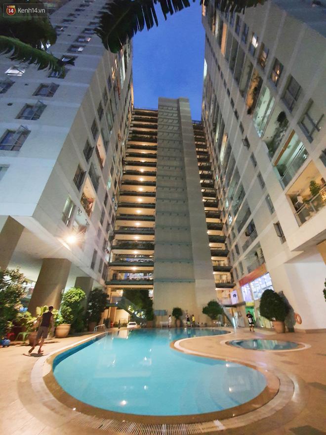 Nghệ sĩ Chí Tài được phát hiện nằm bất động ở cầu thang bộ tầng 7 chung cư-4