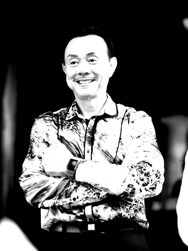 Ngắm những món quà Chí Tài tặng vợ: Giản đơn nhưng nghĩa nặng tình sâu!-1