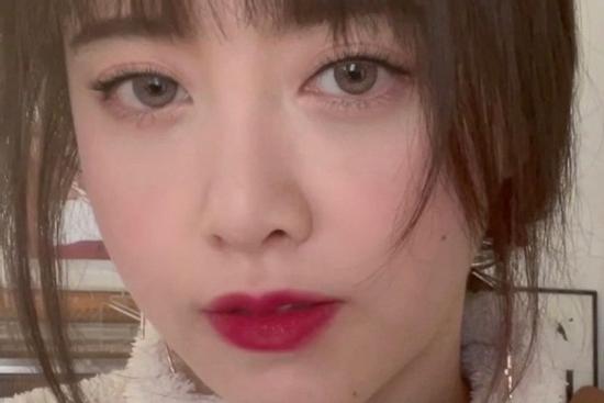 'Nàng cỏ' Goo Hye Sun xuất hiện xinh nhưng không được khen