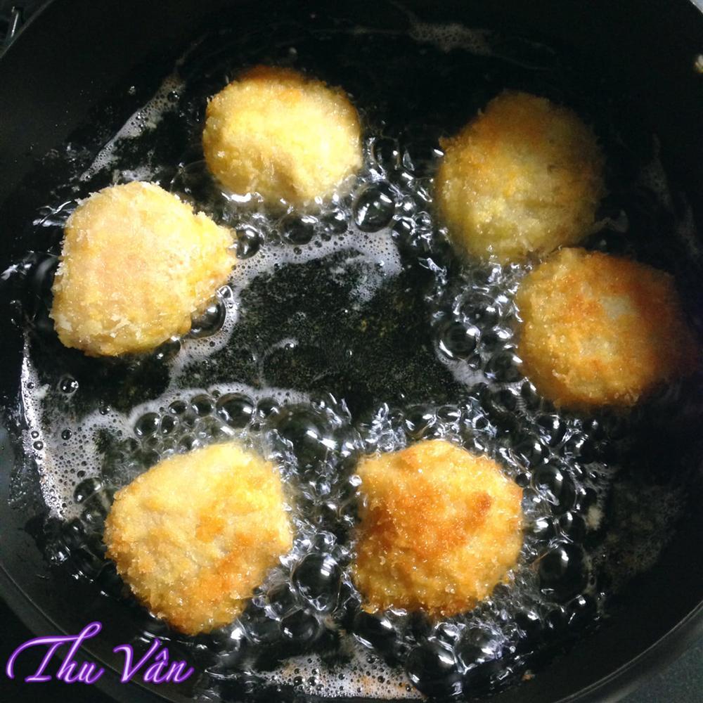 Lạ miệng với món thịt cuộn quýt chiên xù siêu ngon của mẹ Việt ở Nhật-8