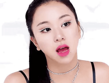 Top 20 nữ Idol Kpop hot nhất tại Nhật 2020: Cả tổ đội Twice vẫn thua mỹ nhân này!-9