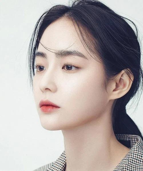 4 đặc điểm trên mặt khổ trước sướng sau, phúc lộc đầy nhà, vận mệnh tỏa sáng-2