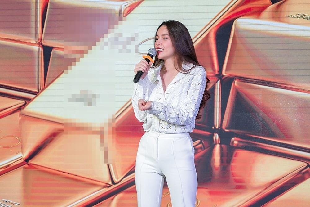 Lần đầu đi sự kiện sau sinh, Hồ Ngọc Hà tái xuất với set đồ tinh giản đỉnh cao-4