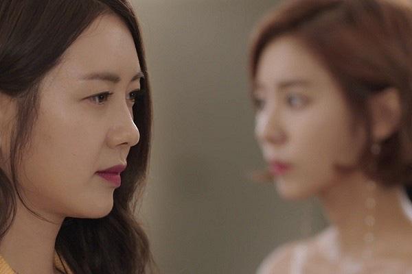 Đến nhà chị chồng, tôi rùng mình khi nhìn thấy bát thức ăn của mèo cưng nhà chị-1