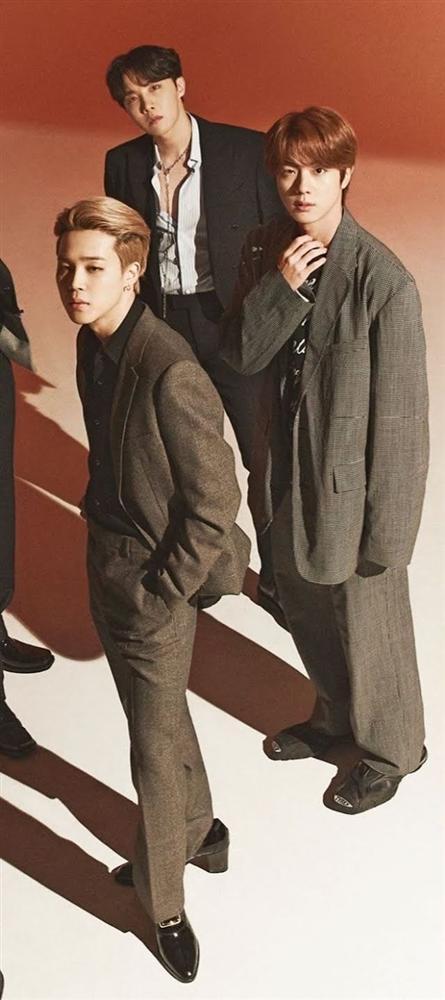 Stylist bị chửi sấp mặt vì để BTS mắc lỗi trang phục ngớ ngẩn khi lên bìa TIME-2