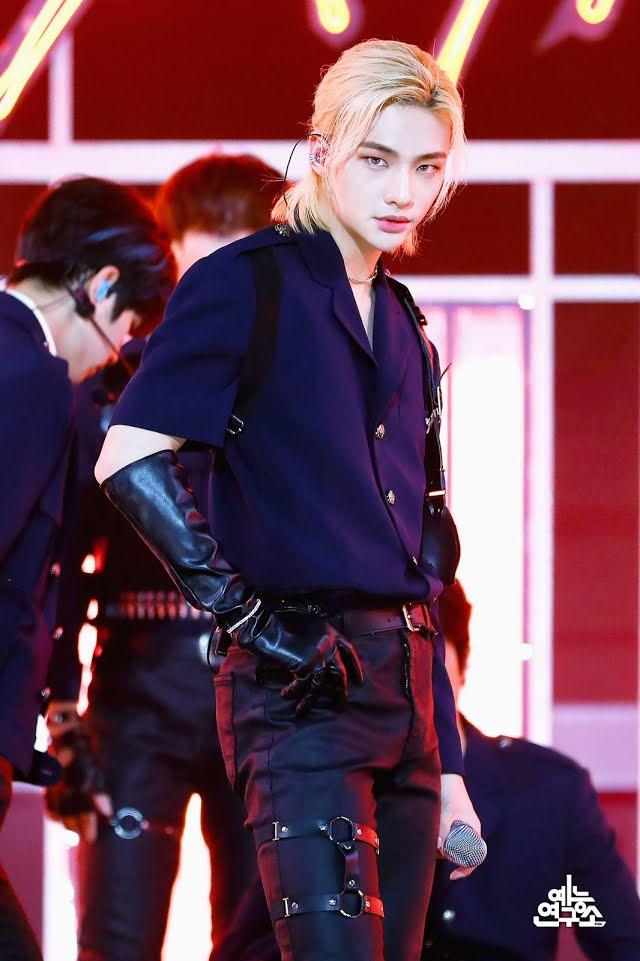 Loạt nam thần đẹp như nhân vật truyện tranh, nhìn góc nào cũng nét căng đét-12