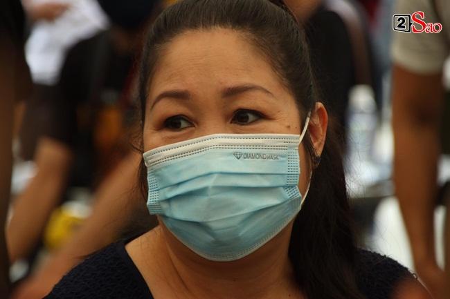 Lễ viếng nghệ sĩ Chí Tài: Đồng nghiệp xót thương, người dân bật khóc trước linh cữu-22