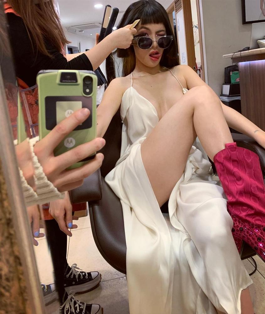 Style sao Hàn tuần qua: HyunA khoe thân phản cảm, nàng Dae Jang Geum đầy khí chất dù U50-7