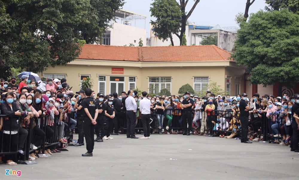 Chí Tài chưa kịp mặc bộ vest mới may thì đã ra đi mãi mãi-5