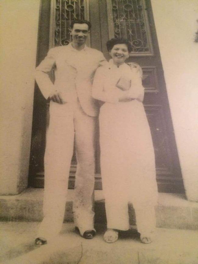 Đám cưới con trai tỷ phú lừng danh Hải Phòng: Ăn hỏi 20 tráp, máy bay rải thiệp mời-4