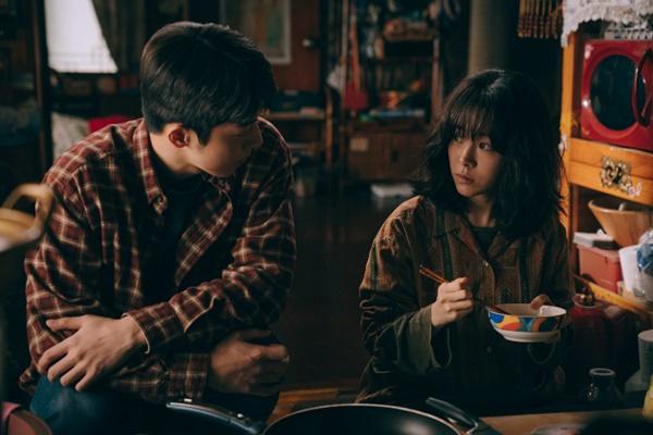 Ra rạp xem phim gì trong mùa Giáng Sinh 2020?-10