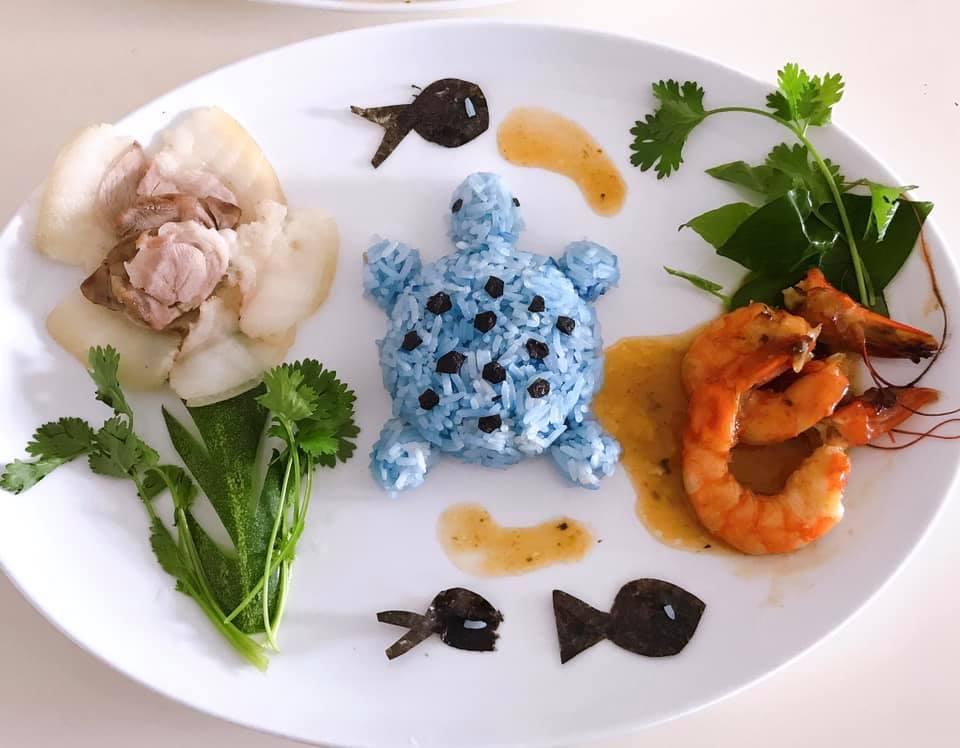 Mẹ 8x với những đĩa cơm bento đẹp mắt để giúp con gái bớt lười ăn-8