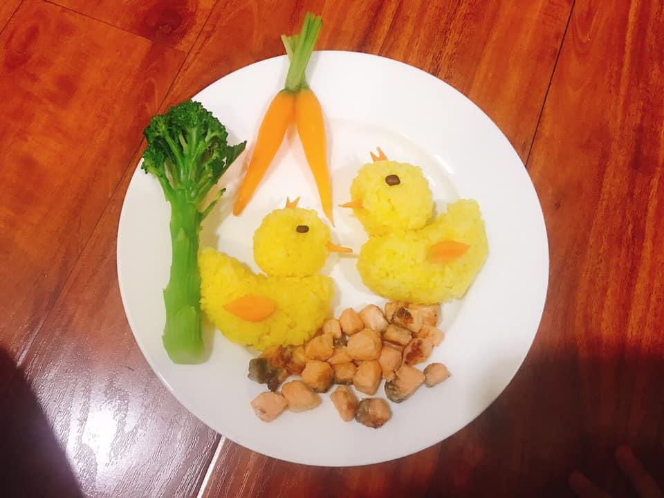 Mẹ 8x với những đĩa cơm bento đẹp mắt để giúp con gái bớt lười ăn-10