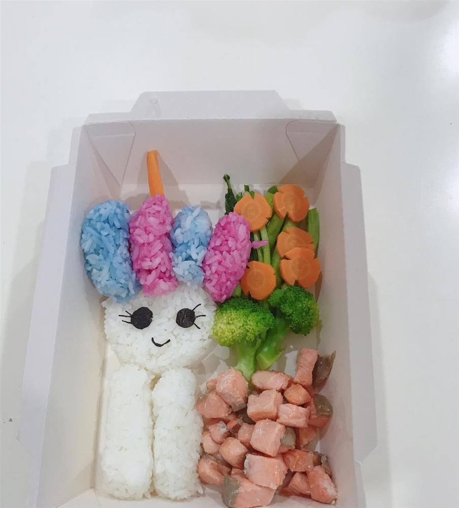 Mẹ 8x với những đĩa cơm bento đẹp mắt để giúp con gái bớt lười ăn-13