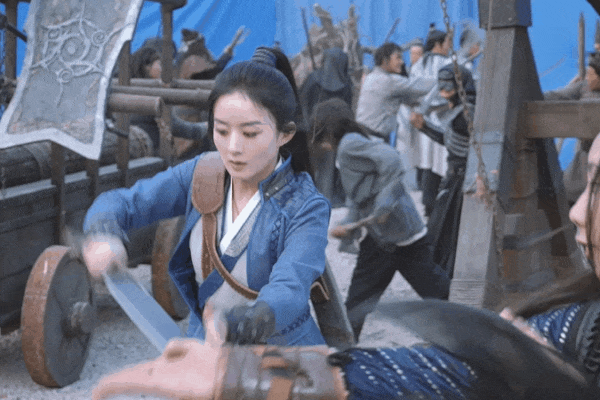 Hữu Phỉ bị chê kỹ xảo giả trân, fans đùa: Tiền trả hết cho Triệu Lệ Dĩnh và Vương Nhất Bác rồi-11