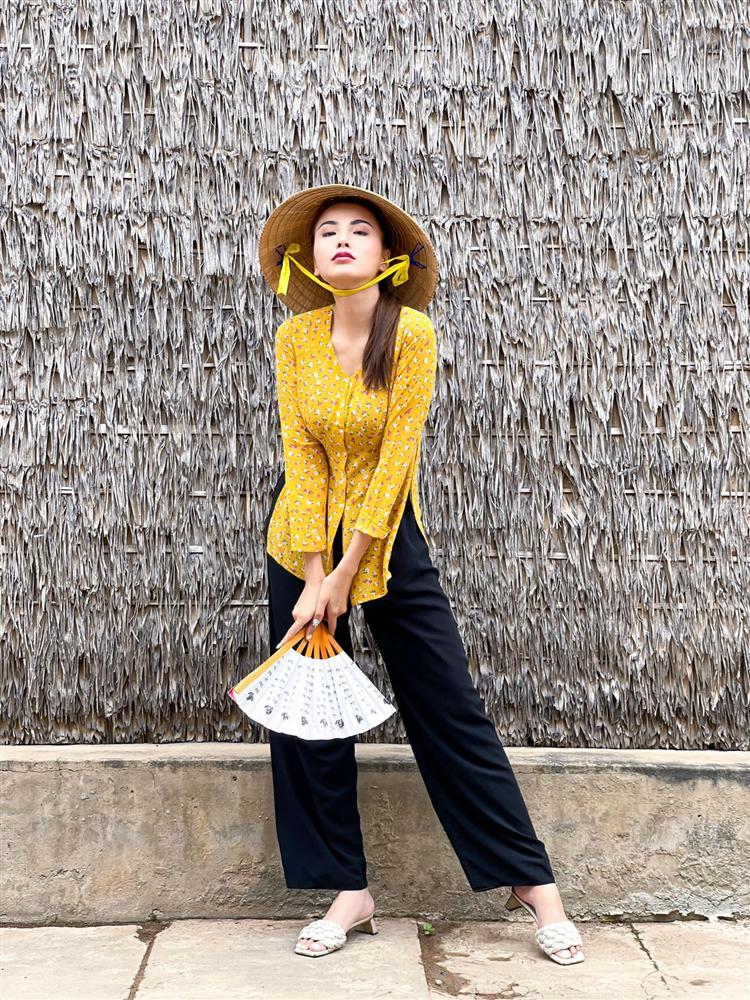 Hoa hậu Diễm Hương phản dame lấy phốt gymer tâng bốc con mình-2