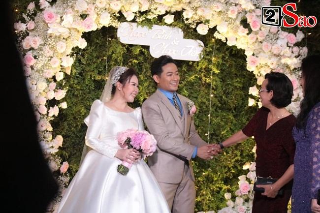 Quý Bình nói về nữ đại gia vừa cưới: Tôi phải cố gắng để không thấy tự ti-1