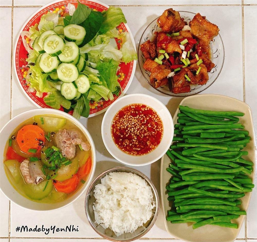 Khoe loạt mâm cơm thèm gì nấu ngay mà siêu thịnh soạn, 10X khiến các đàn chị xuýt xoa-8