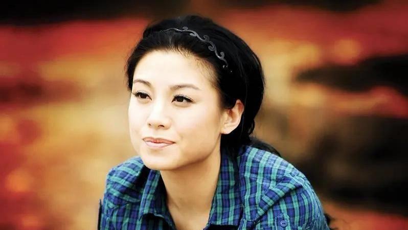 Hoa hậu TVB phụ tình, nuôi mộng gả vào hào môn để rồi lấy nhầm đại gia rởm-3