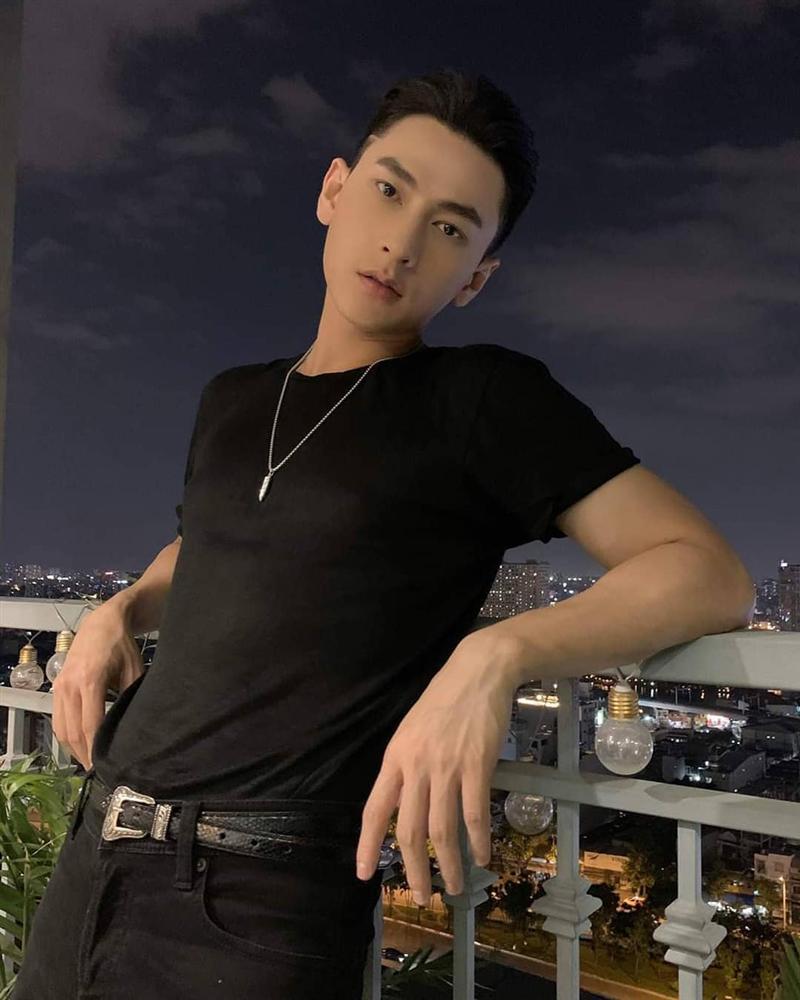 Isacc: Tôi luôn biết mình mặc gì đẹp nhất-6