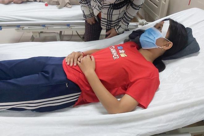Vụ nữ sinh 12 tuổi bị đánh sau tai nạn giao thông: Đi ngủ con nằm mơ chú đó đánh hoài-1