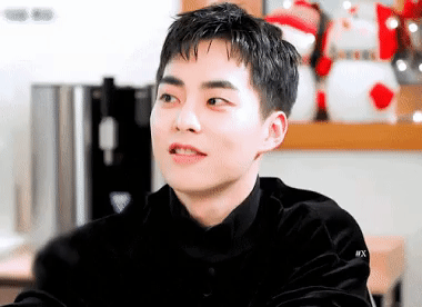 Anh cả Xiumin sợ xem sân khấu trình diễn Obsession vì lý do không ngờ-2