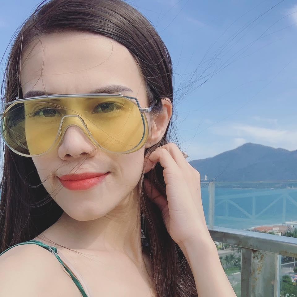 Loạt ảnh con trai 9 tuổi của Ngô Kiến Huy bên mẹ đẻ-10