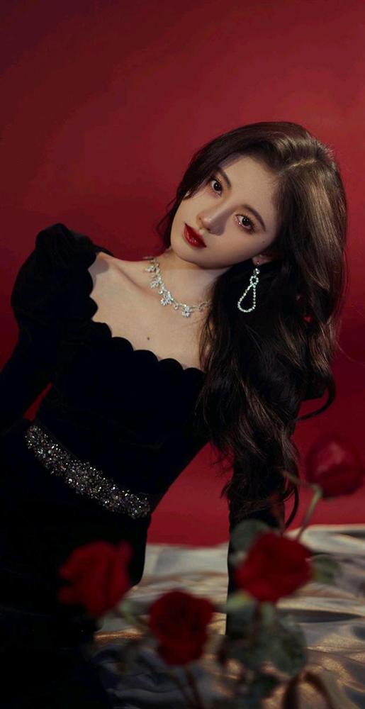 Mỹ nữ 4000 năm Cúc Tịnh Y giả từ ngoại hình đến tính cách-1