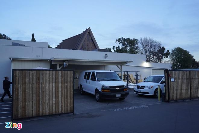 Anh trai Chí Tài: Phương Loan và gia đình đã nhận linh cữu em-1