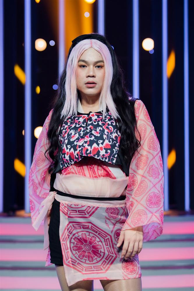 Hot TikToker Long Chun xin rút khỏi Gương Mặt Thân Quen vì khối u quá lớn-1