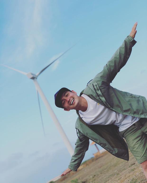 Check-in ngay hai cánh đồng quạt gió đẹp quên lối về ở Bình Thuận-3