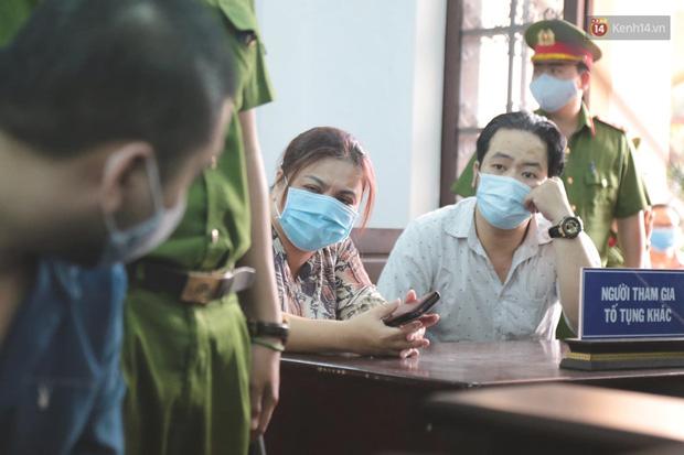 Tuyên tài xế Mercedes đâm tử vong 1 người, gây tổn hại 79% sức khỏe 1 người khác-2