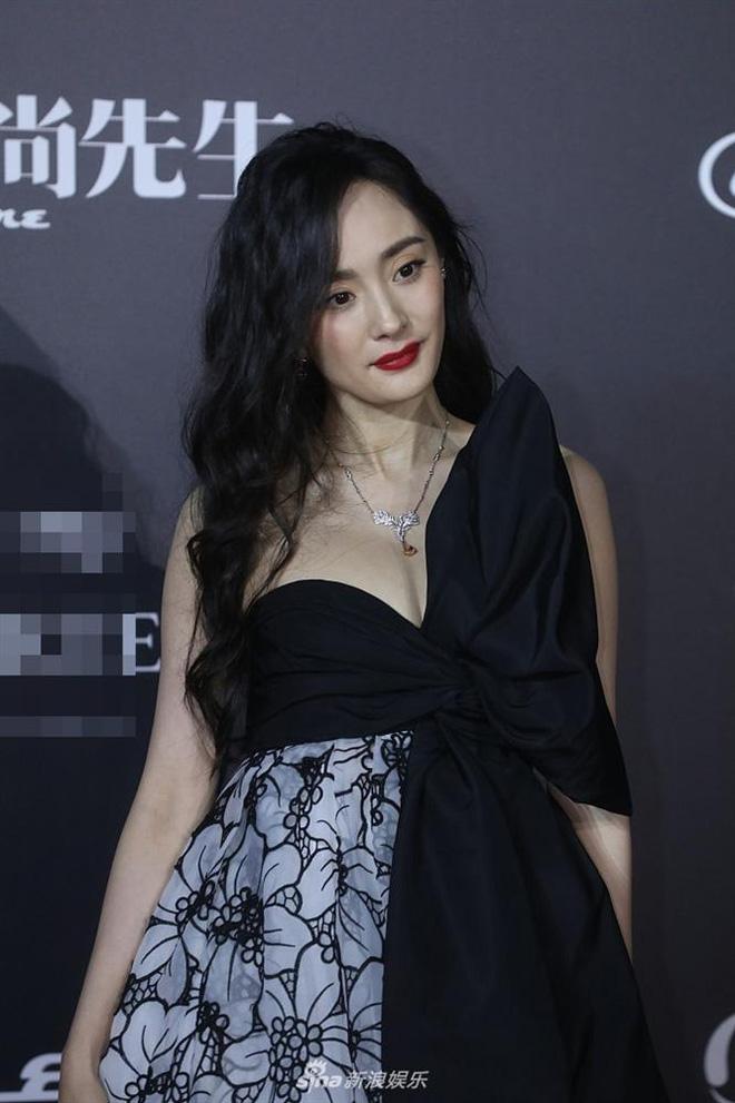 Ảnh xấu năm 2020 Phạm Băng Băng, Lưu Diệc Phi và loạt mỹ nhân Cbiz muốn chôn vùi-6