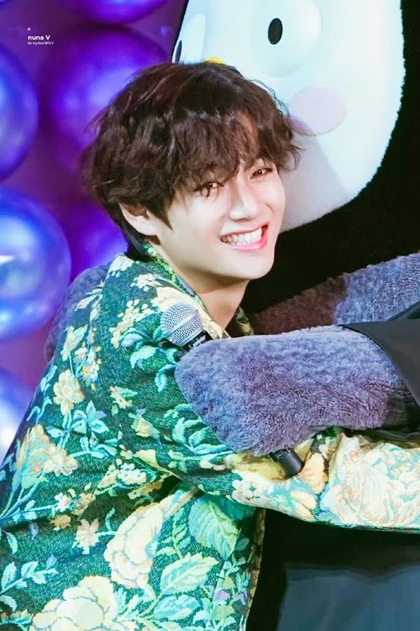 V BTS ngỏ lời hẹn hò với fan vì lý do đặc biệt-5