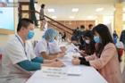 Sáng nay tiêm vaccine COVID-19 cho 3 người Việt Nam đầu tiên