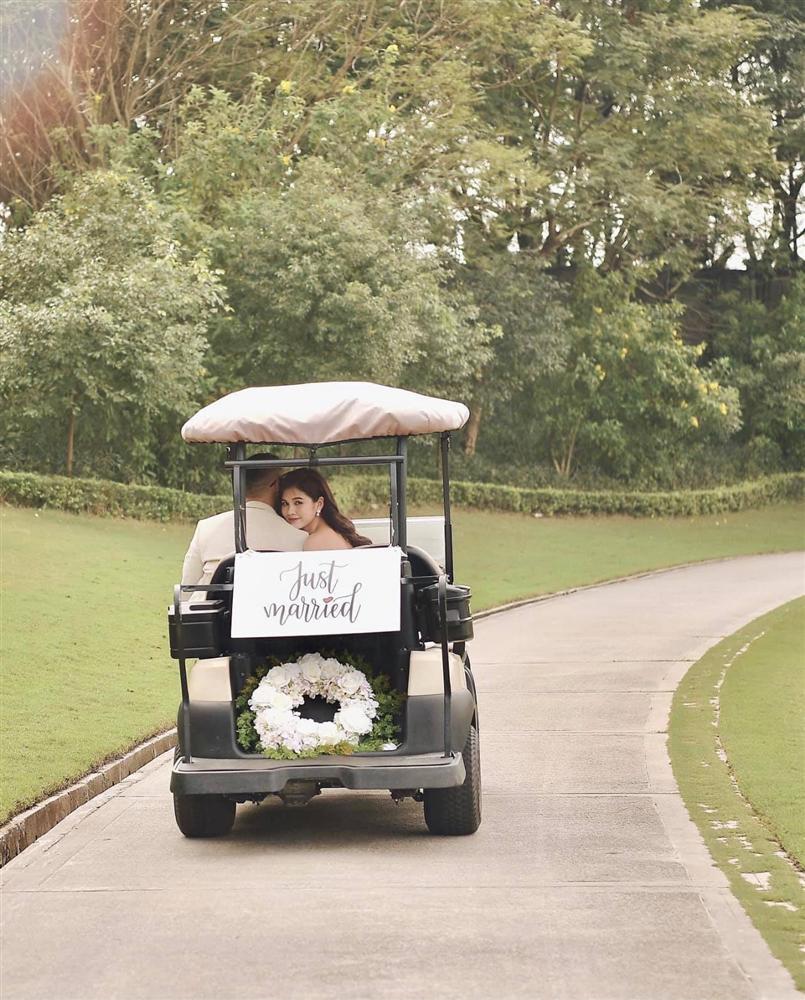 Hình ảnh đầu tiên trong đám cưới MC Thu Hoài và bạn trai doanh nhân-5