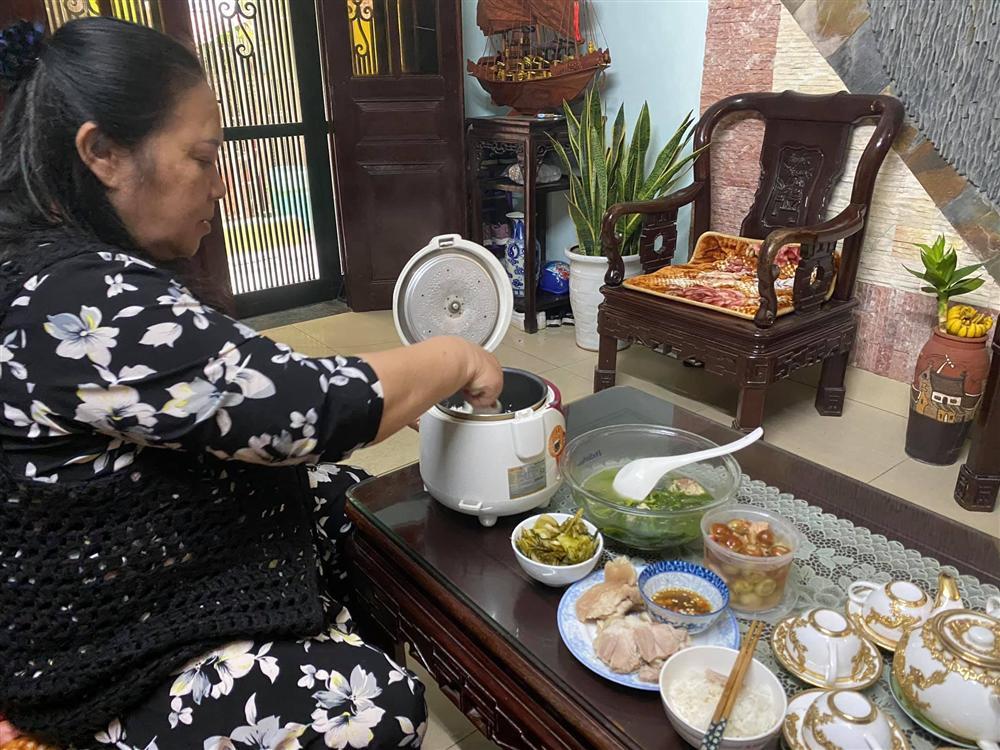 Bạn trai Tây thăm nhà Thu Phượng, đám cưới sắp diễn ra?-2