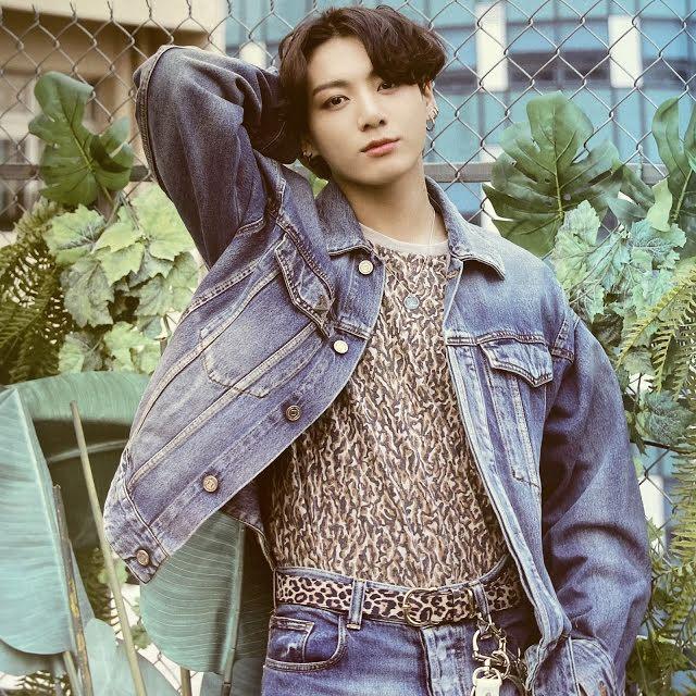 Có tất cả mọi thứ, Jungkook BTS vẫn thấy mình chỉ là kẻ bất tài!-4