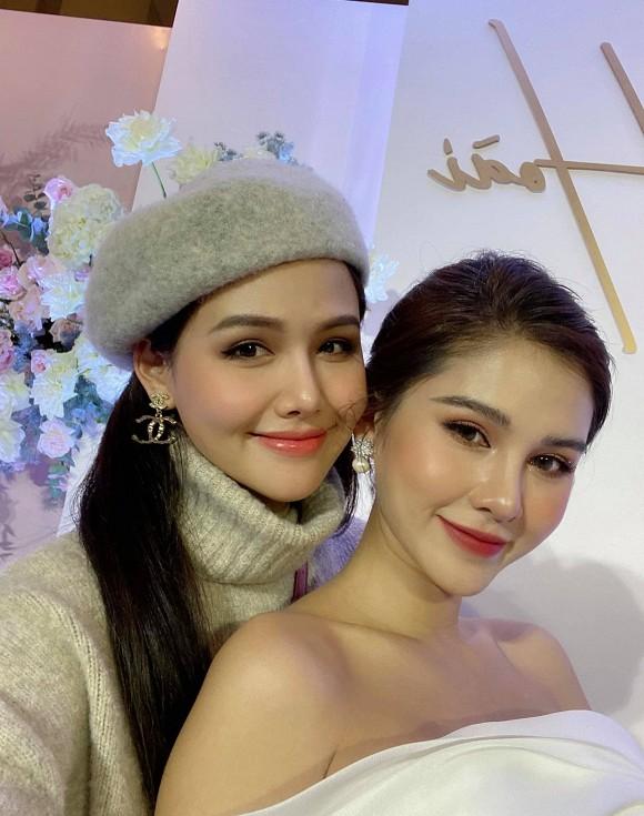 Phanh Lee gây bất ngờ vì như chị em sinh đôi với cô dâu Thu Hoài-2