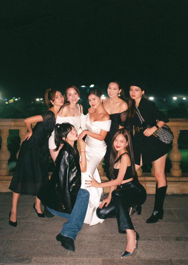 Phanh Lee gây bất ngờ vì như chị em sinh đôi với cô dâu Thu Hoài-9